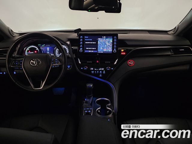 Toyota Camry (XV70) 2.5 XLE Hybrid 2023 — фото 7
