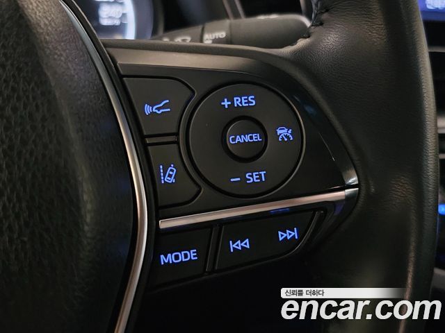 Toyota Camry (XV70) 2.5 XLE Hybrid 2023 — фото 18
