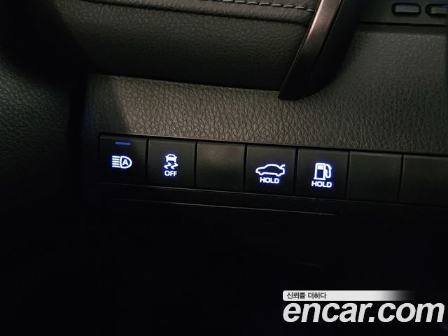 Toyota Camry (XV70) 2.5 XLE Hybrid 2023 — фото 21