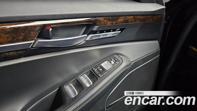 Genesis G90 3.8 AWD Luxury 2021 — фото 27