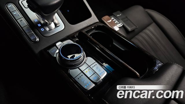 Genesis G90 3.8 AWD Luxury 2021 — фото 33