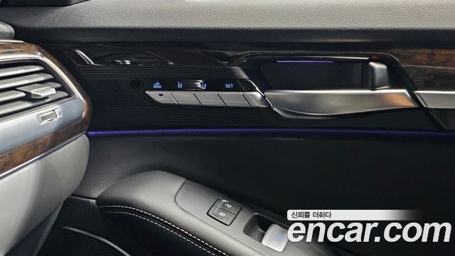 Genesis G90 3.8 AWD Luxury 2021 — фото 39