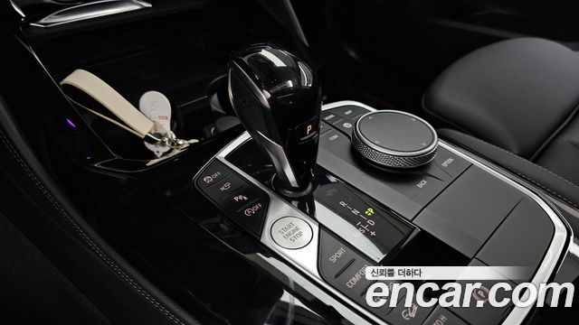 BMW X4 (G02) xDrive20i xLine 2024 — фото 9