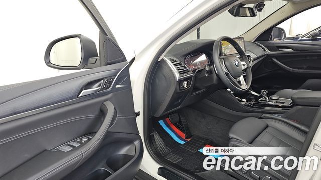 BMW X4 (G02) xDrive20i xLine 2024 — фото 10