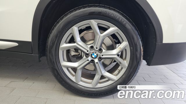 BMW X4 (G02) xDrive20i xLine 2024 — фото 21