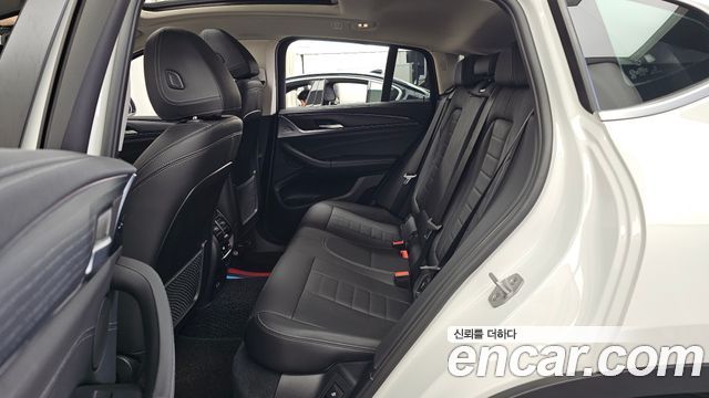 BMW X4 (G02) xDrive20i xLine 2024 — фото 26