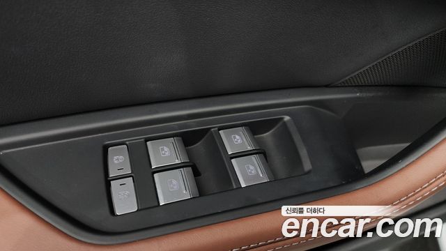 Audi Q8 e-tron (GE) 55 Quattro Premium 2024 — фото 27