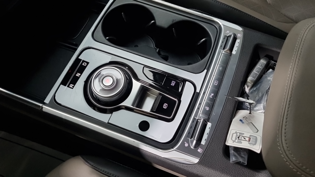 Kia Carnival (IV) Gasoline 9-Seater Noblesse 2025 — фото 9