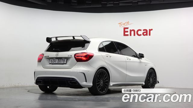 Mercedes-Benz A-Class (W176) A45 AMG 4MATIC 2018 — фото 2