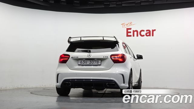 Mercedes-Benz A-Class (W176) A45 AMG 4MATIC 2018 — фото 4