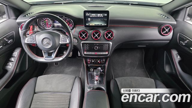 Mercedes-Benz A-Class (W176) A45 AMG 4MATIC 2018 — фото 7