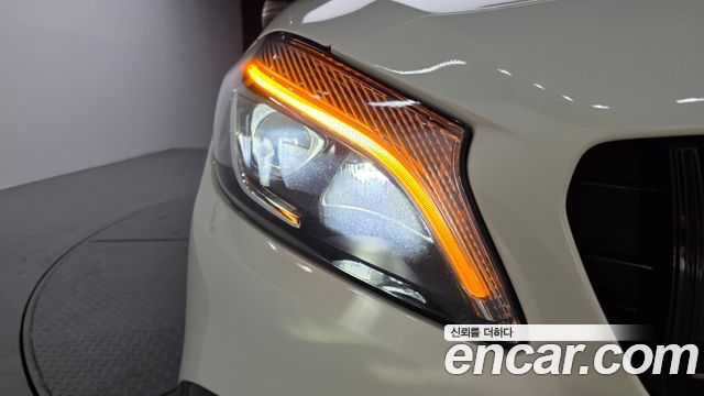 Mercedes-Benz A-Class (W176) A45 AMG 4MATIC 2018 — фото 22