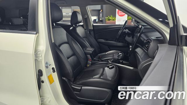 KG Mobility (SsangYong) Tivoli Air 1.5 A3 2WD 2022 — фото 10