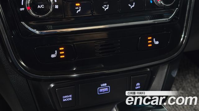 KG Mobility (SsangYong) Tivoli Air 1.5 A3 2WD 2022 — фото 23