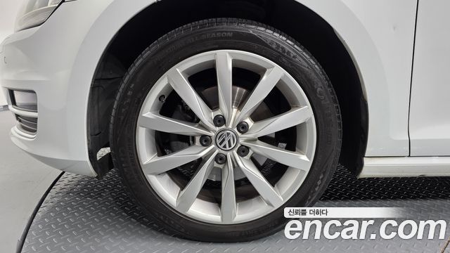 Volkswagen Golf (VII) 2.0 TDI 2015 — фото 5