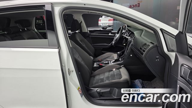 Volkswagen Golf (VII) 2.0 TDI 2015 — фото 26