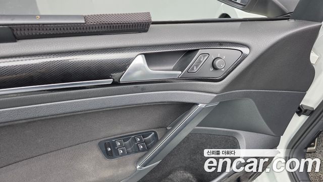 Volkswagen Golf (VII) 2.0 TDI 2015 — фото 28