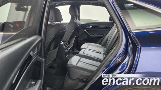 Audi Q5 (FY) 40 TDI Quattro Sportback Premium 2022 — фото 12