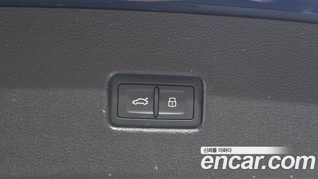 Audi Q5 (FY) 40 TDI Quattro Sportback Premium 2022 — фото 17