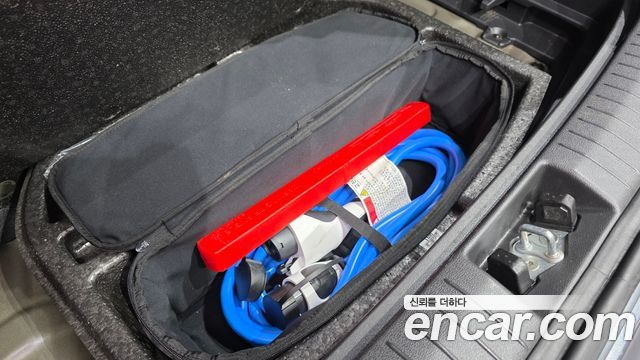 Hyundai Kona Electric Modren 2019 — фото 29