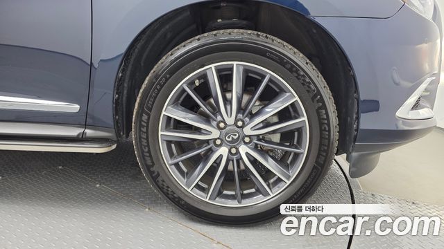 Infiniti QX60 3.5 AWD 2017 — фото 27