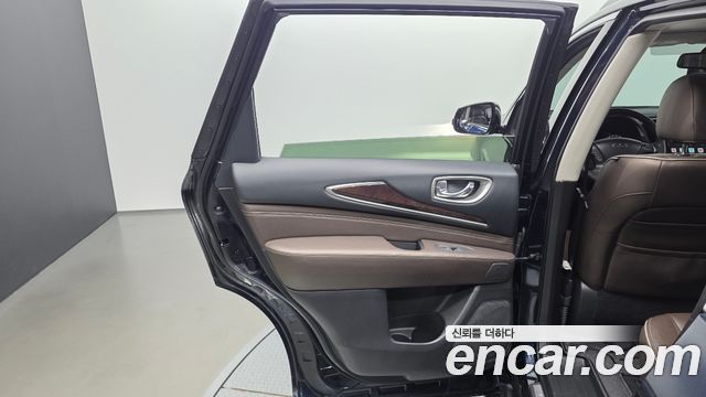 Infiniti QX60 3.5 AWD 2017 — фото 31