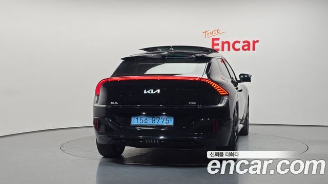 Kia EV6 GT 4WD 2023 — фото 4
