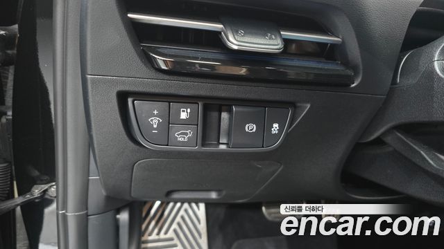 Kia EV6 GT 4WD 2023 — фото 16