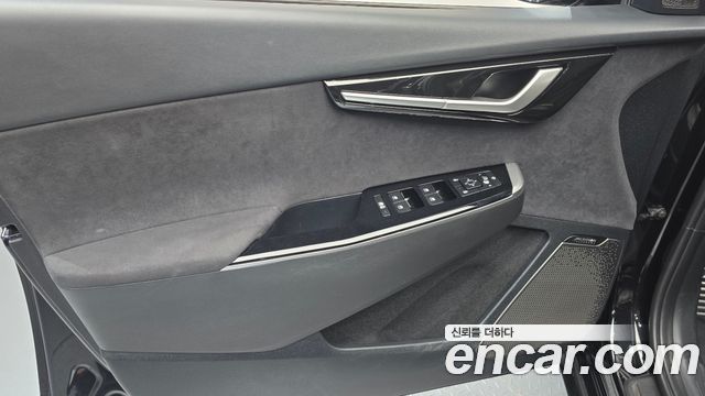 Kia EV6 GT 4WD 2023 — фото 24