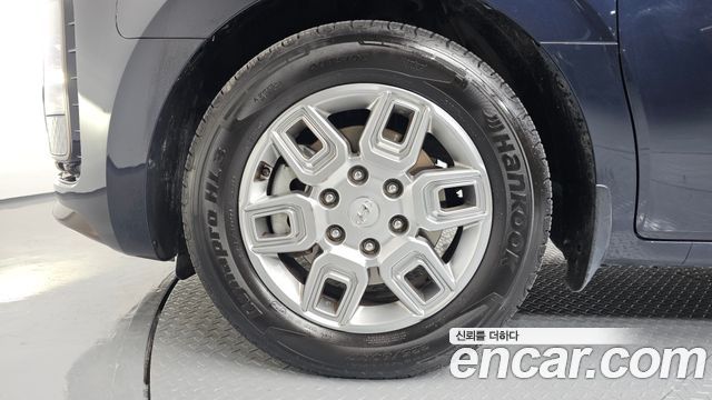 Hyundai Staria Cargo 5-Seater Modern 2022 — фото 5