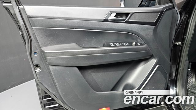 KG Mobility (SsangYong) Rexton Sports Khan Diesel 2.2 4WD Prestige Special (5-Link) 2020 — фото 24