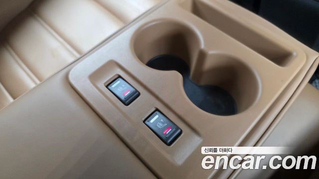 Renault Korea SM6 1.3 TCe RE 2021 — фото 18