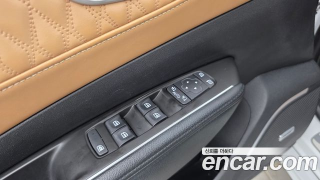 Renault Korea SM6 1.3 TCe RE 2021 — фото 31