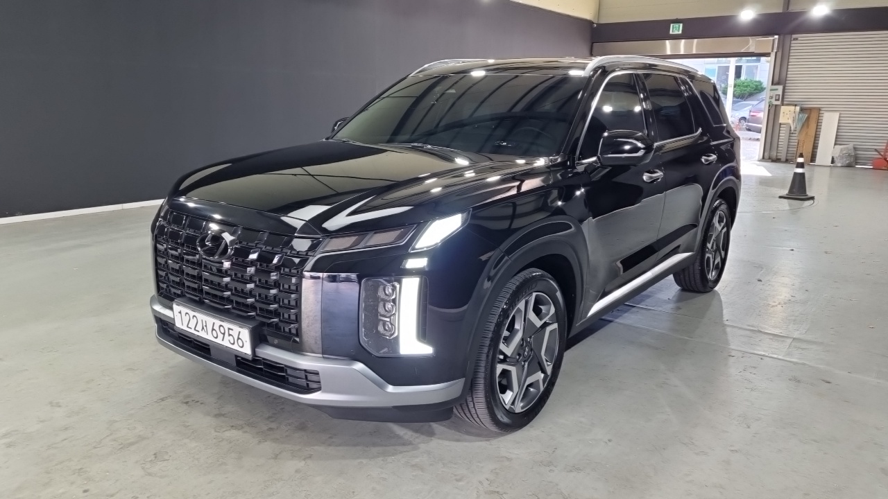 Hyundai Palisade Diesel 2.2 2WD Le Blanc 2024 — фото 1