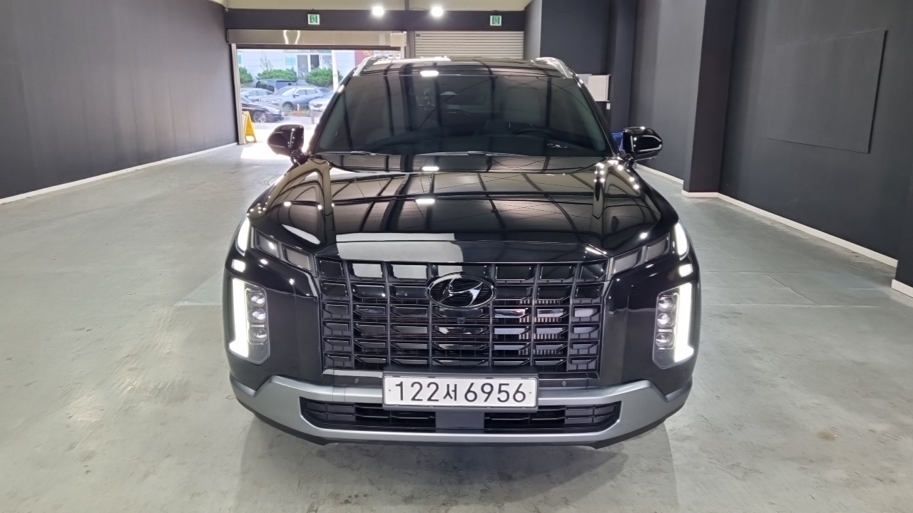 Hyundai Palisade Diesel 2.2 2WD Le Blanc 2024 — фото 3