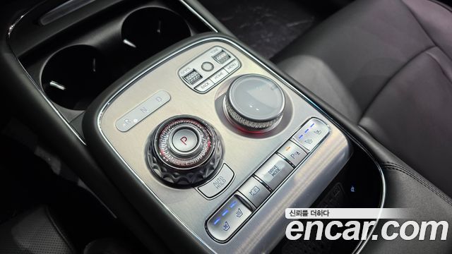 Genesis G90 (RS4) Gasoline 3.5 Turbo AWD 2023 — фото 9
