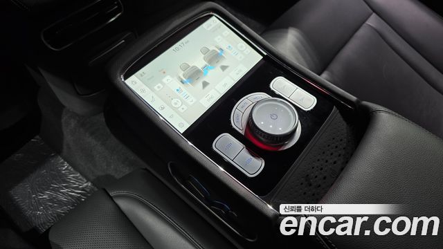 Genesis G90 (RS4) Gasoline 3.5 Turbo AWD 2023 — фото 18