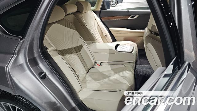 Genesis G80 (RG3) Gasoline 2.5 Turbo 2WD 2022 — фото 15