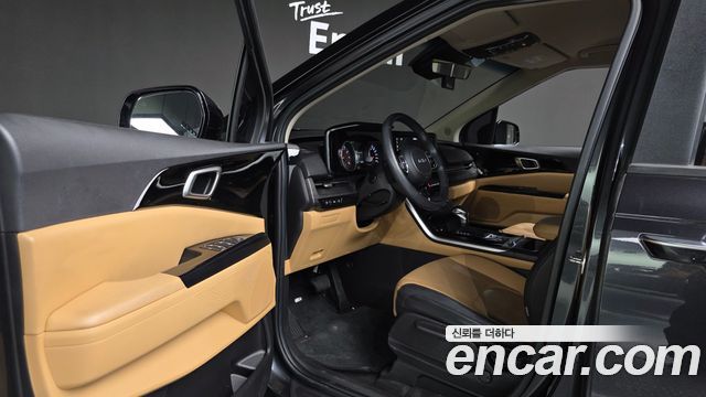 Kia Carnival (IV) Gasoline 9-Seater Prestige 2023 — фото 10