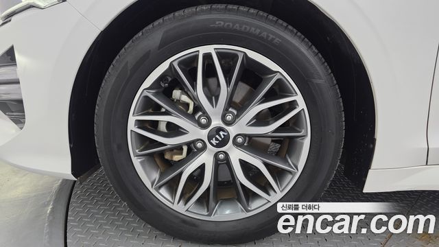 Kia K5 (III) 2.0 Trendy 2021 — фото 5