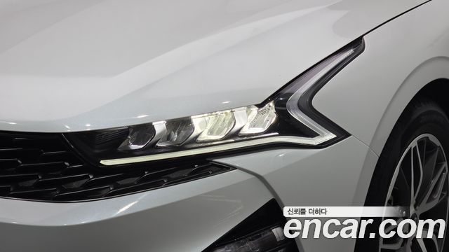 Kia K5 (III) 2.0 Trendy 2021 — фото 22