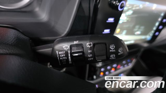 KG Mobility (SsangYong) Tivoli 1.6 2WD V3 2024 — фото 31