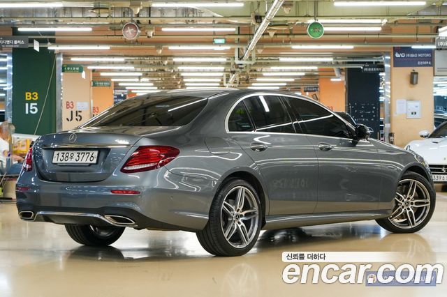 Mercedes-Benz E-Class (W213) E300 4MATIC AMG Line 2020 — фото 2