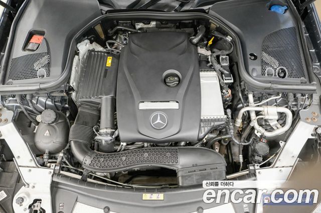 Mercedes-Benz E-Class (W213) E300 4MATIC AMG Line 2020 — фото 6