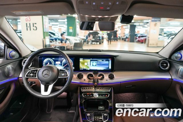 Mercedes-Benz E-Class (W213) E300 4MATIC AMG Line 2020 — фото 7