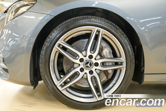 Mercedes-Benz E-Class (W213) E300 4MATIC AMG Line 2020 — фото 19