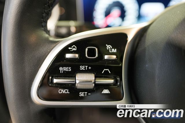 Mercedes-Benz E-Class (W213) E300 4MATIC AMG Line 2020 — фото 20