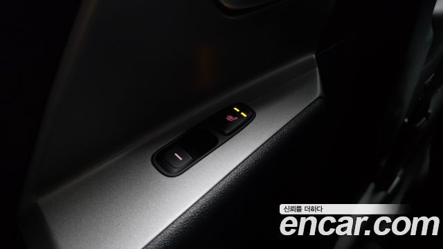 Kia Niro Plus Air 2024 — фото 18