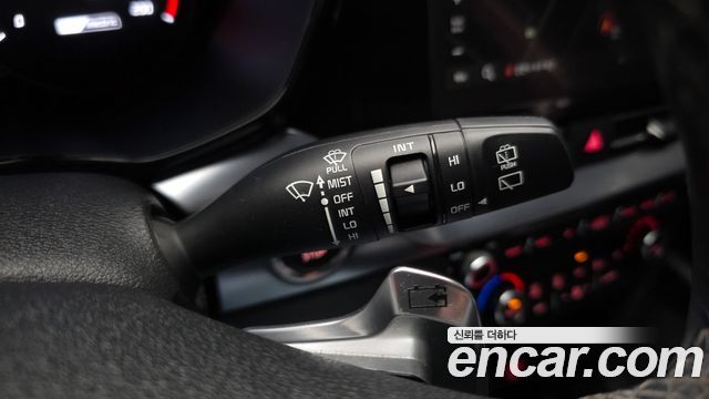 Kia Niro Plus Air 2024 — фото 19
