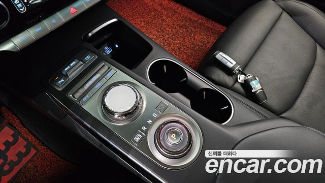 Genesis GV70 2.2 Diesel 2WD 2023 — фото 9